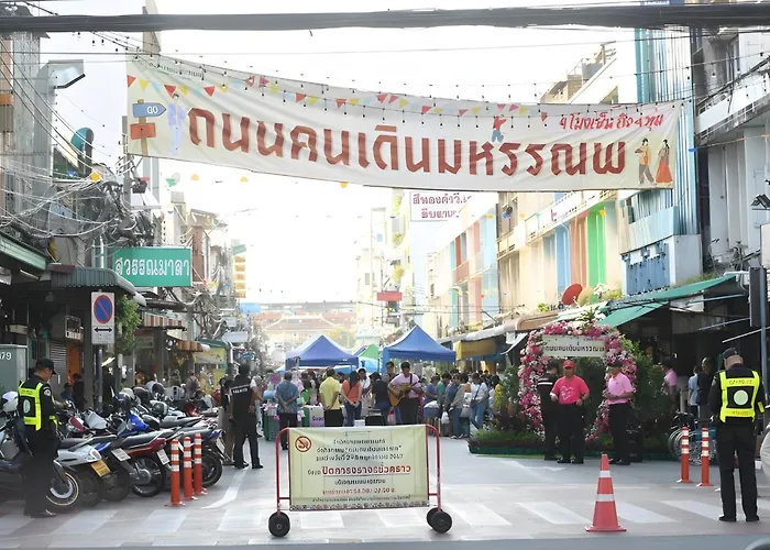 Apartamento Xx Bao The Giant Swing - เบา ศาลเจ้าพ่อเสือ ถนนตะนาว *